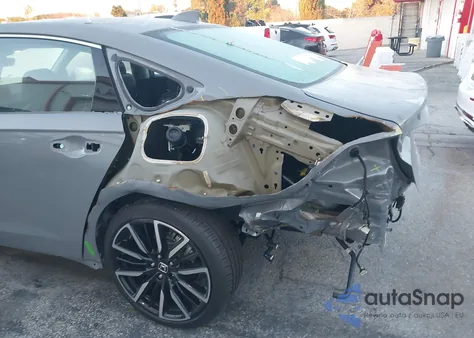 2025 Honda Accord Hybrid Touring from USA, damaged, VIN 1HGCY2F89SA056998